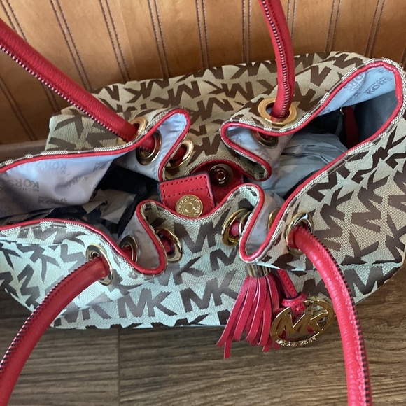 Michael Kors signature jacquard Medium East West Ring Tote BG / EB / Red - Picture 3 of 14